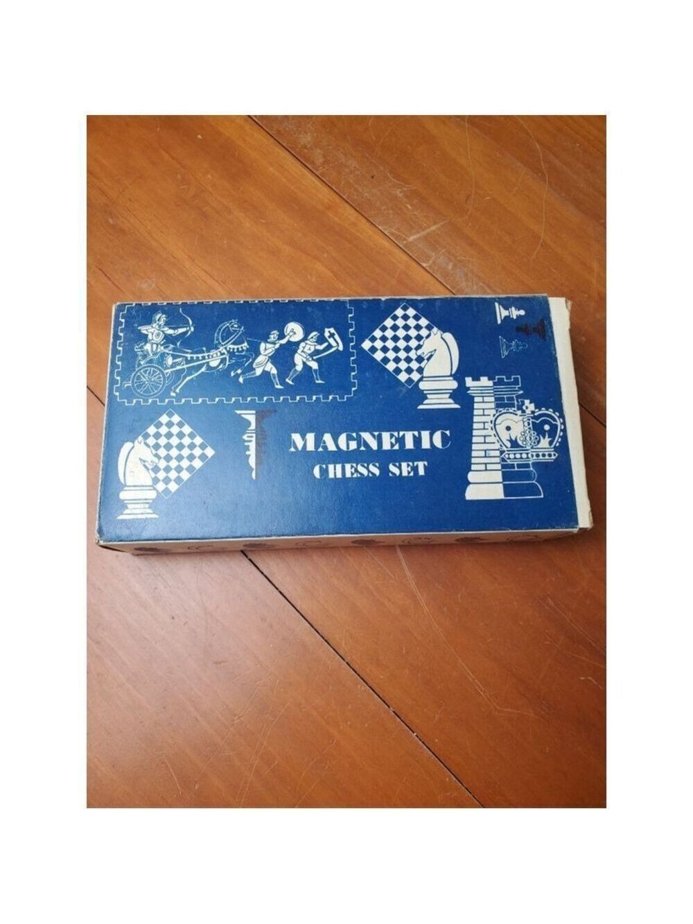 Vintage Magnetic Chess Set, Travel Sized